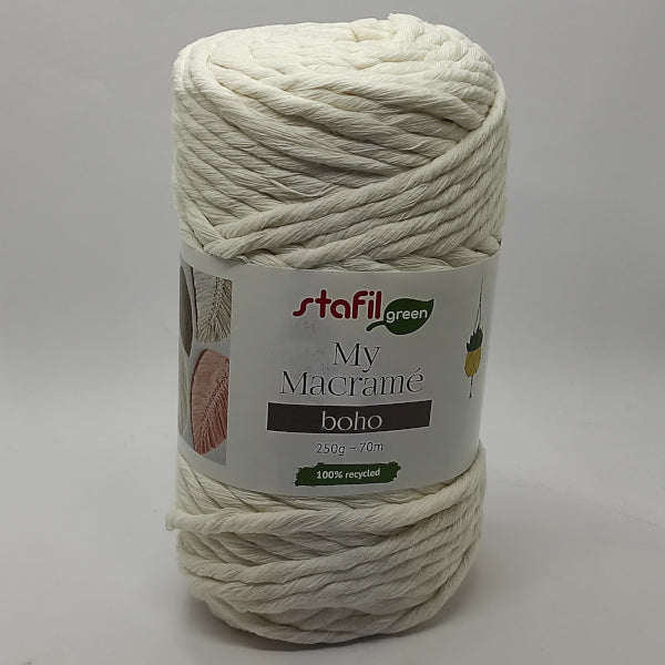 Filato Macramè Boho in cotone riciclato colore crema per nodi e decorazioni boho chic.