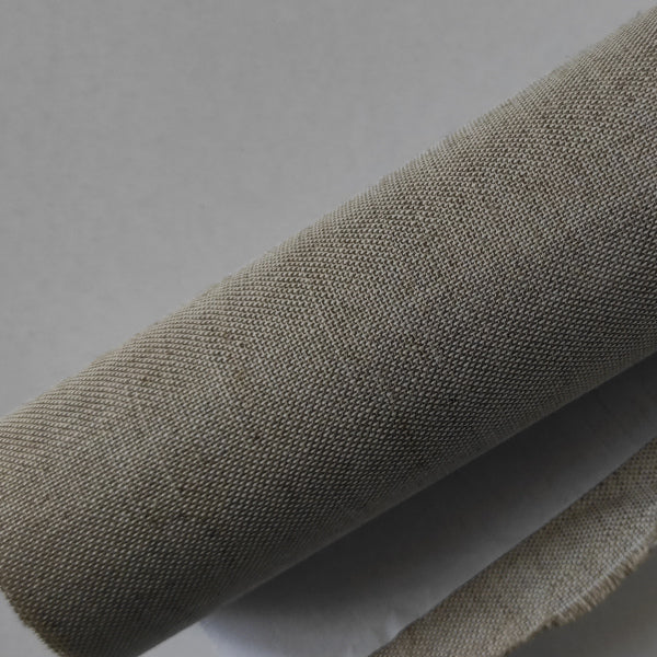 Teletta da legatoria colore canapa grezza. Tono greige naturale con trama più evidente. Ideale per uno stile rustico e autentico.