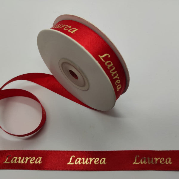 Nastro in raso colore rosso con scritta "Laurea" in oro