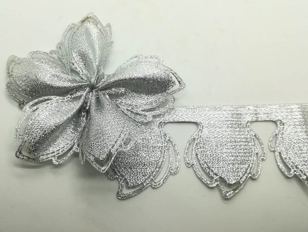 Portaconfetti "Petali di fiore" Argento e Oro - (al metro)