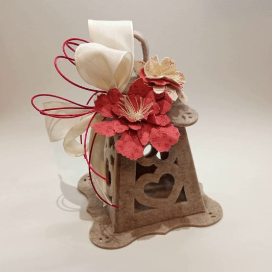 Lanterna trapezio con cuori in feltro 3 mm