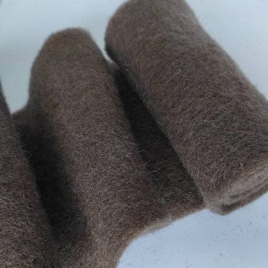 Nastro in feltro di pura lana H 15 cm ideale per decorazioni natalizie e pasquali, composizioni floreali e accessori casa. Colore: cacao