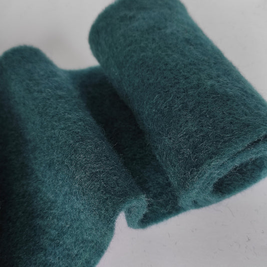 Nastro in feltro di pura lana H 15 cm ideale per decorazioni natalizie e pasquali, composizioni floreali e accessori casa. Colore: petrolio scuro