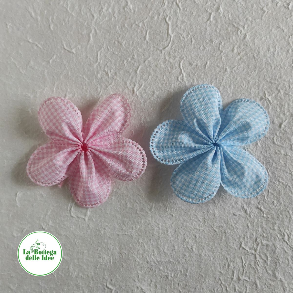 Portaconfetti Margherita in tessuto Vichy bianco-rosa e bianco-azzurro per bomboniere fai-da-te