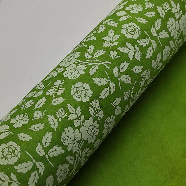 Roses - Lokta stampata Green/White (136)